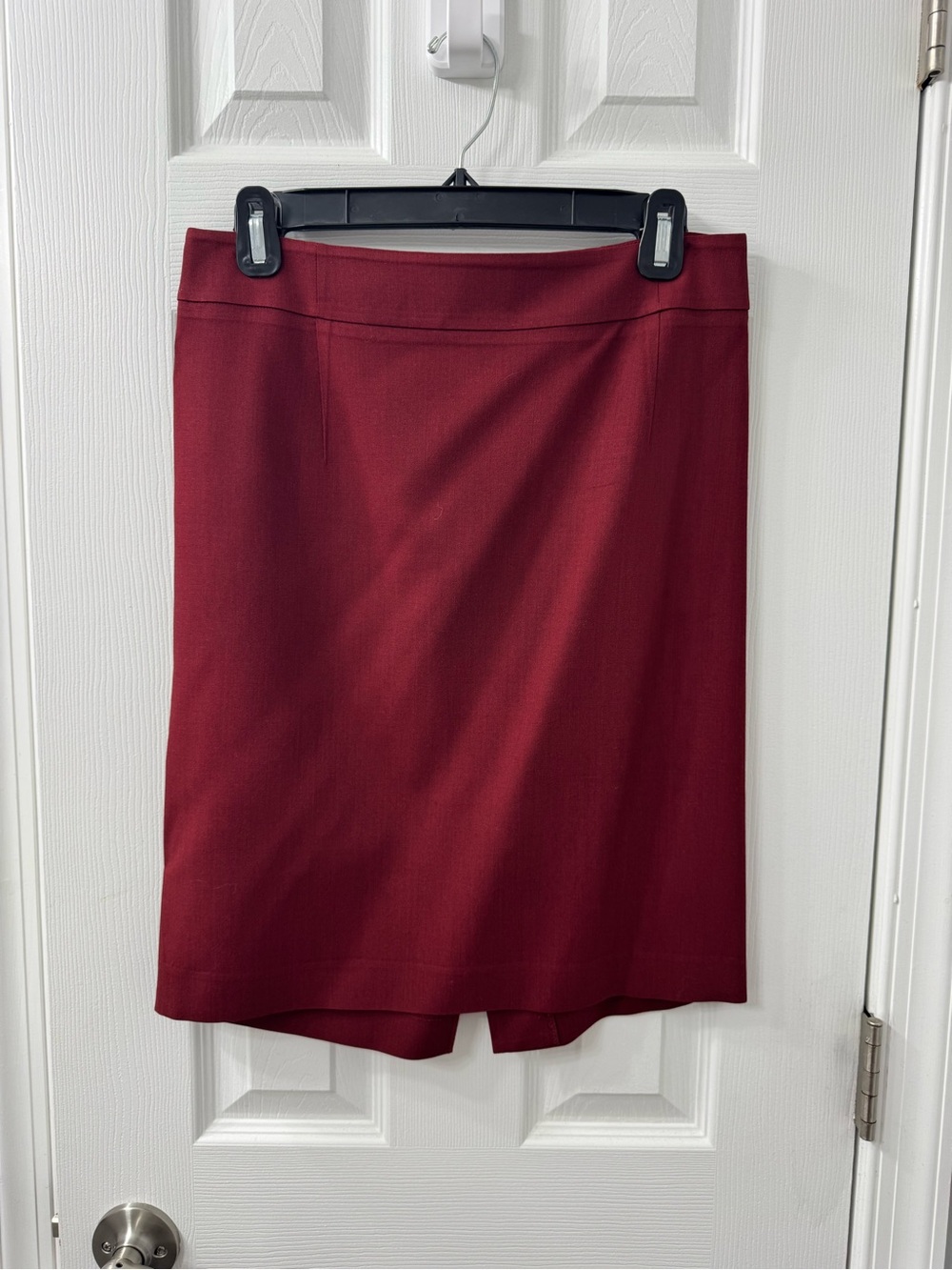 Theory Women's Pencil Skirt in Deep Wine
